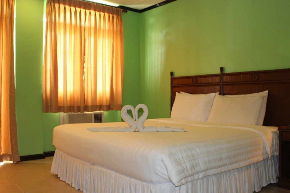 Vista Mar Beach Resort And Country Club Lapu-Lapu City Buitenkant foto