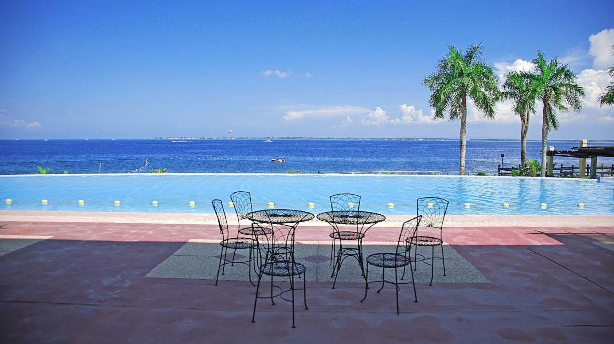 Vista Mar Beach Resort And Country Club Lapu-Lapu City Buitenkant foto