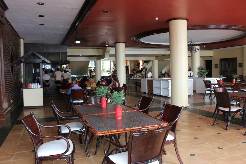 Vista Mar Beach Resort And Country Club Lapu-Lapu City Buitenkant foto